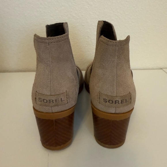 Sorel WOMEN'S CATE CUT-OUT BOOTIE - Picture 4 of 9